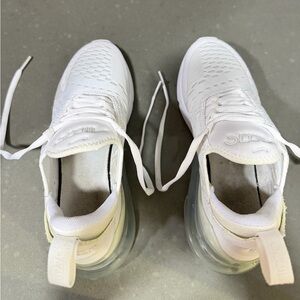 Nike AirMax 270 Sneakers in White